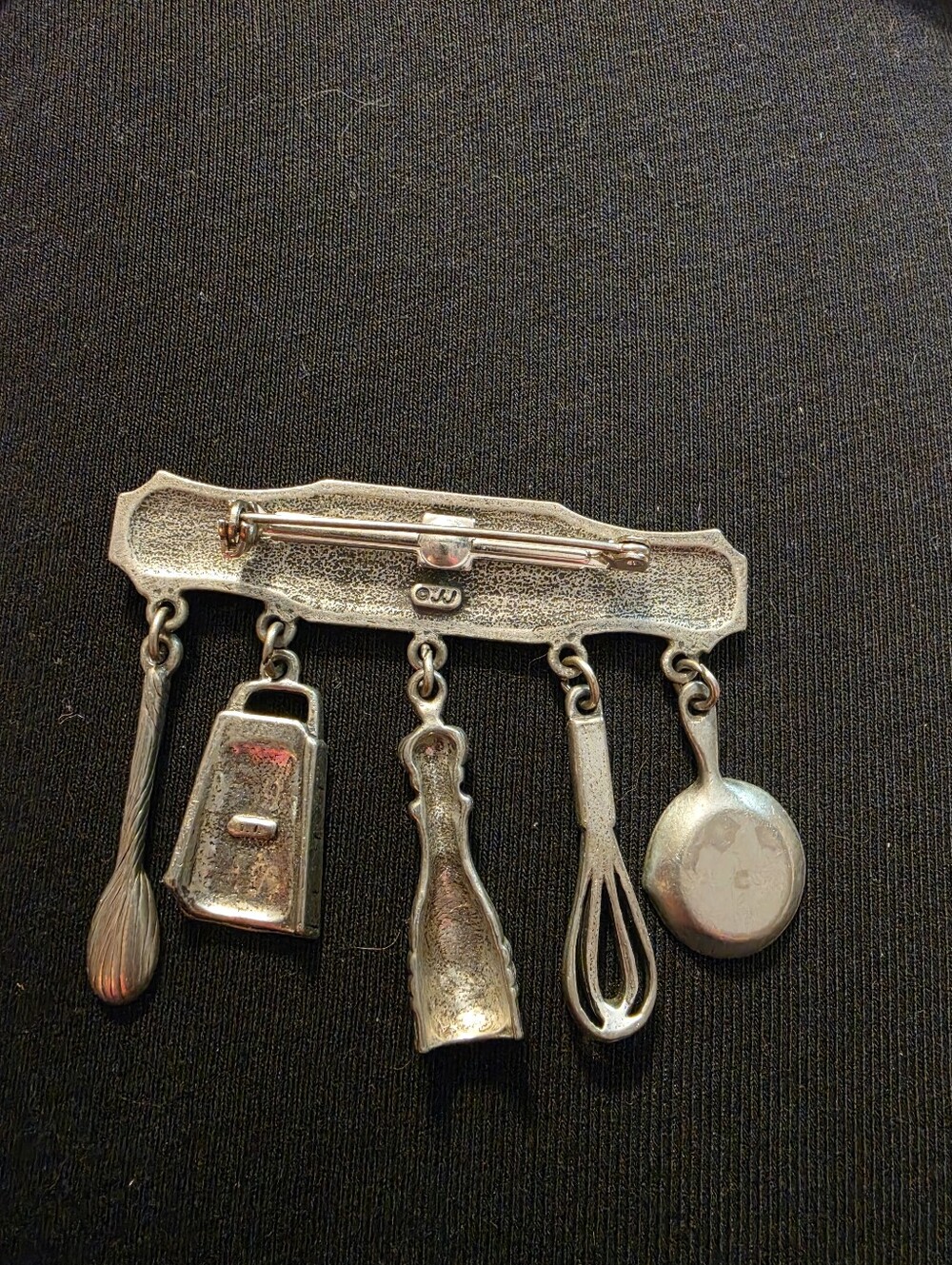 Silver-Tone Kitchen Tools Brooch Pin - Picture 2 of 2